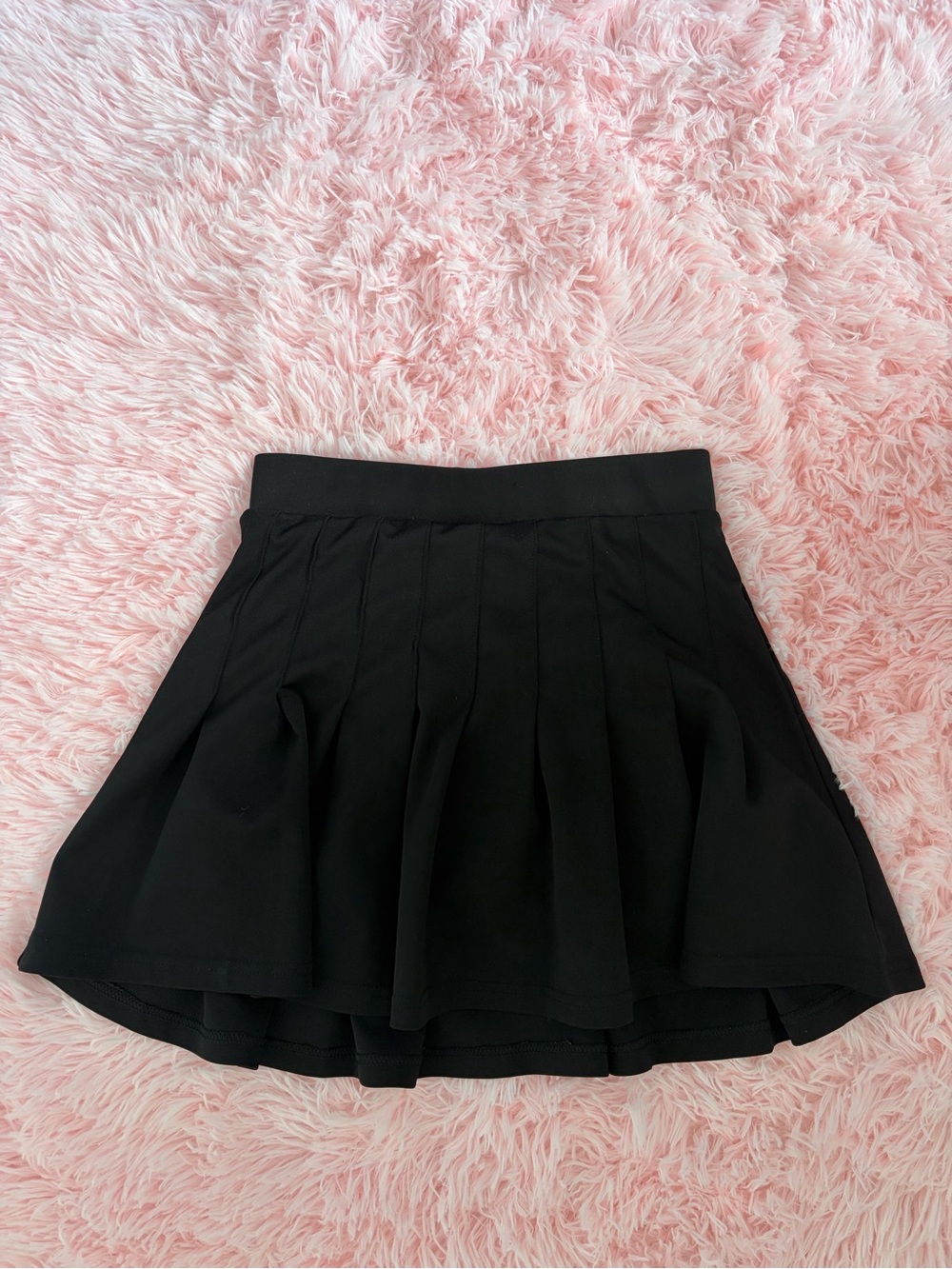 Black Pleated Mini Skirt - Women's Classic Skater Skirt